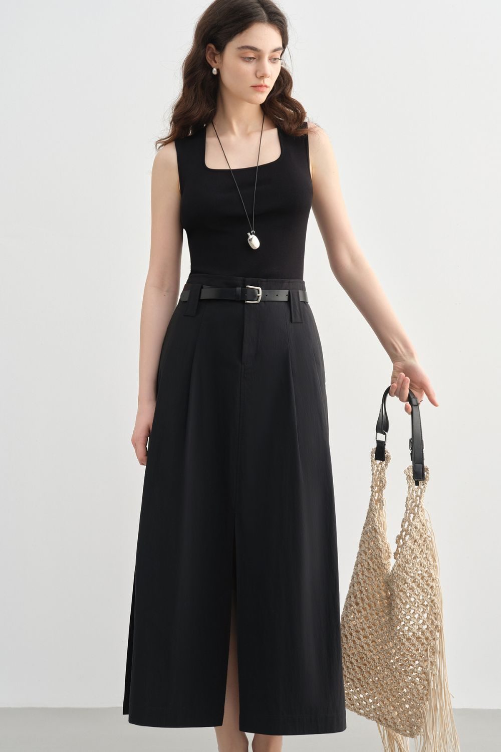 Auvrelia Elegant Pleated A-Line Maxi Skirt