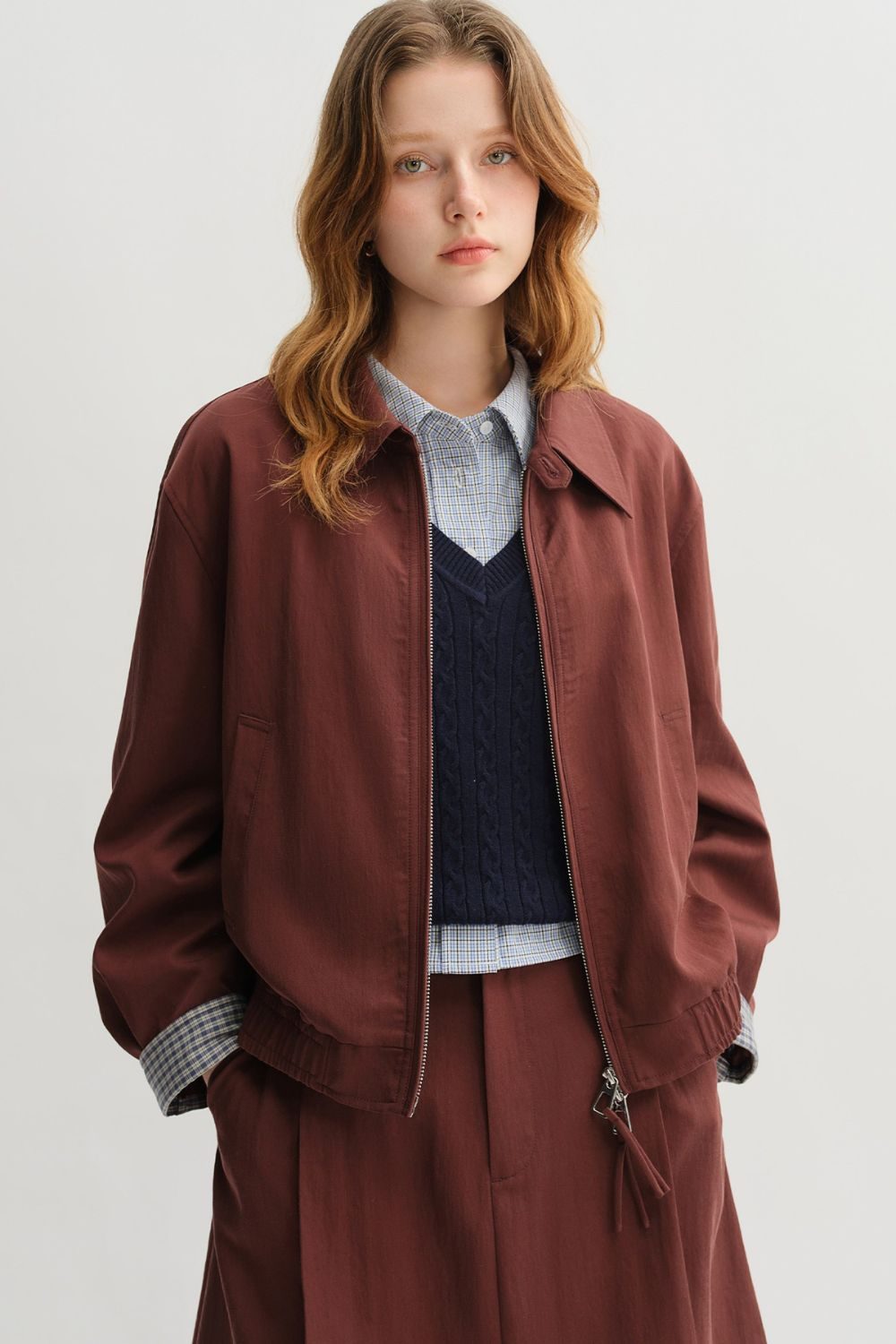 Auvrelia Stylish Jacket and Pleated Skirt Ensemble